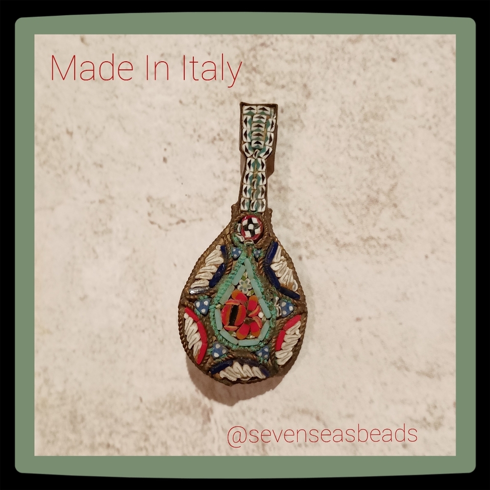 💘Italian Micro-Mosaic Mandolin Brooch